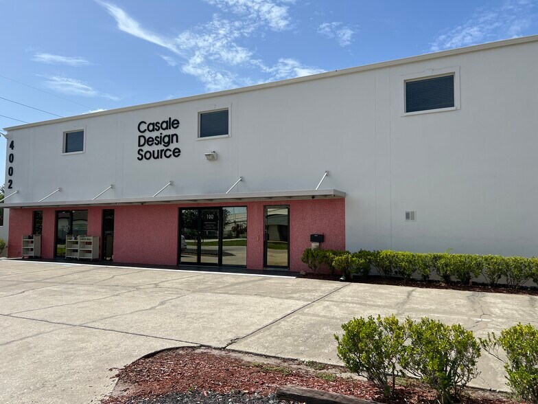 More Photos Of 4002 W State St, Tampa Warehouse For Lease