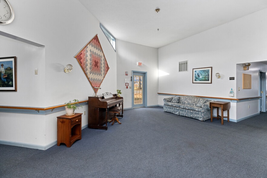 More Photos Of 218 Mill Rd, Woodstock Congregate Senior Housing For Sale