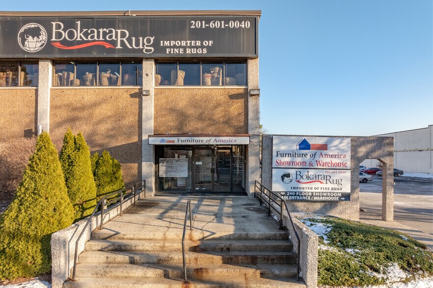 More Photos Of 50 Enterprise Ave, Secaucus Warehouse For Lease