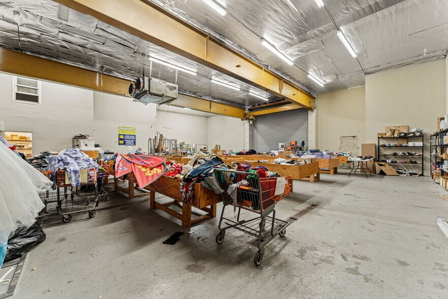 More Photos Of 960 W 1st St, Pomona Warehouse For Sale