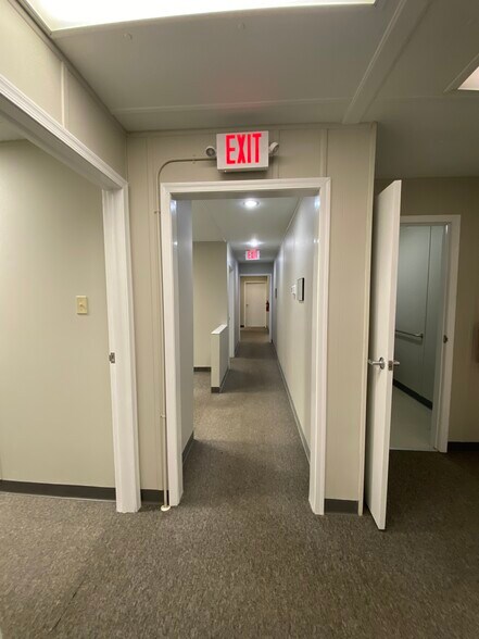 More Photos Of 1008 Dickerson Dr, Jasper Land For Lease