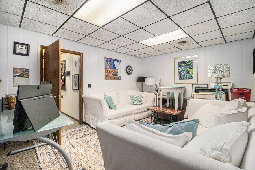 More Photos Of 107 E Main St, Deshler Storefront Retail Residential For Sale