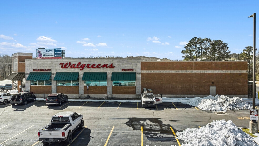 More Photos Of 1800 Airport Rd, Hot Springs Drugstore For Sale