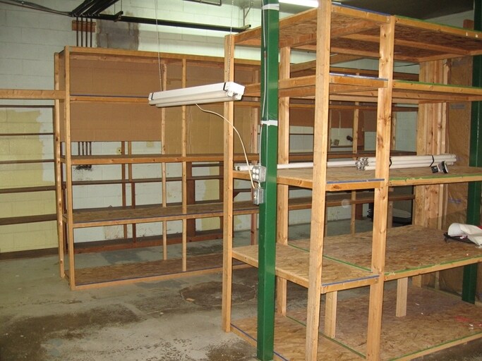 More Photos Of 732 Beechurst Ave, Morgantown Storefront Retail Office For Lease