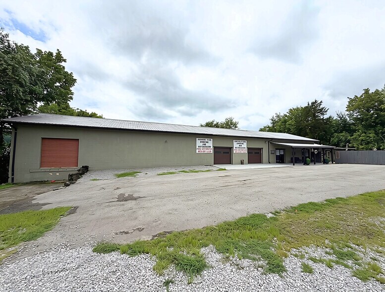 More Photos Of 5136 Highway 321 N, Lenoir City Warehouse For Sale