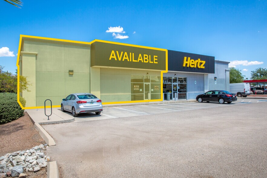 More Photos Of 5905 E Speedway Blvd, Tucson Freestanding For Lease