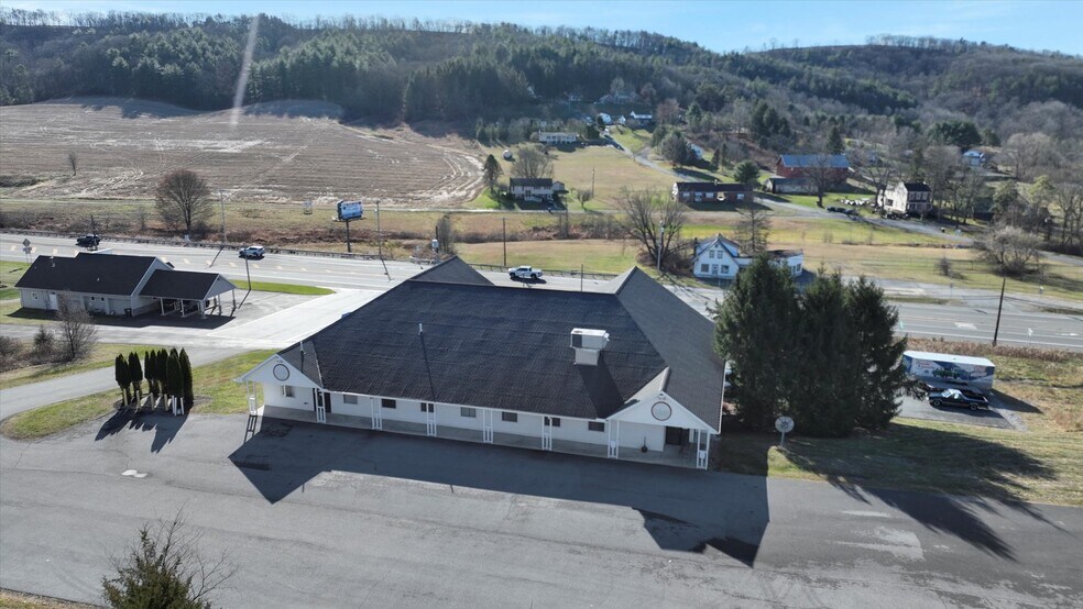 More Photos Of 200 Pine Brook Pl, Orwigsburg Medical For Lease