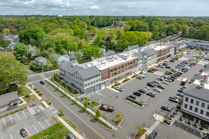 More Photos Of 102 Heights Rd, Darien Apartments For Lease