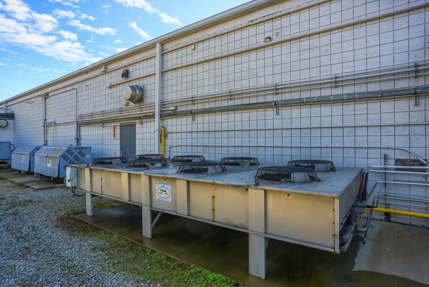 More Photos Of 144-148 Pennsylvania Ave, Charleroi Food Processing For Sale