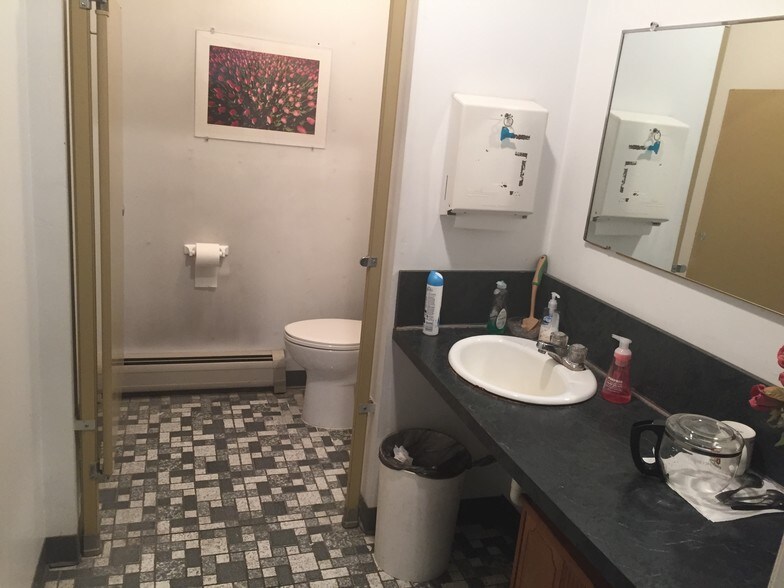 More Photos Of 107 Central Ave, Ridgefield Park Office For Lease