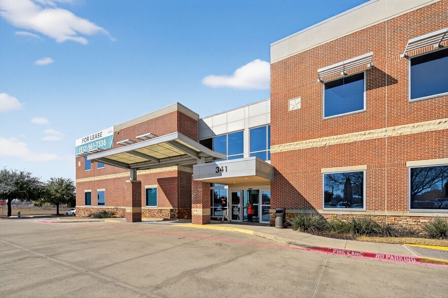 More Photos Of 341 Wheatfield Dr, Sunnyvale Medical For Lease