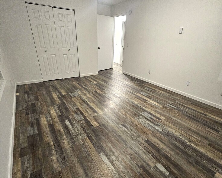 More Photos Of 1 Richards Dr, Keokuk Apartments For Sale