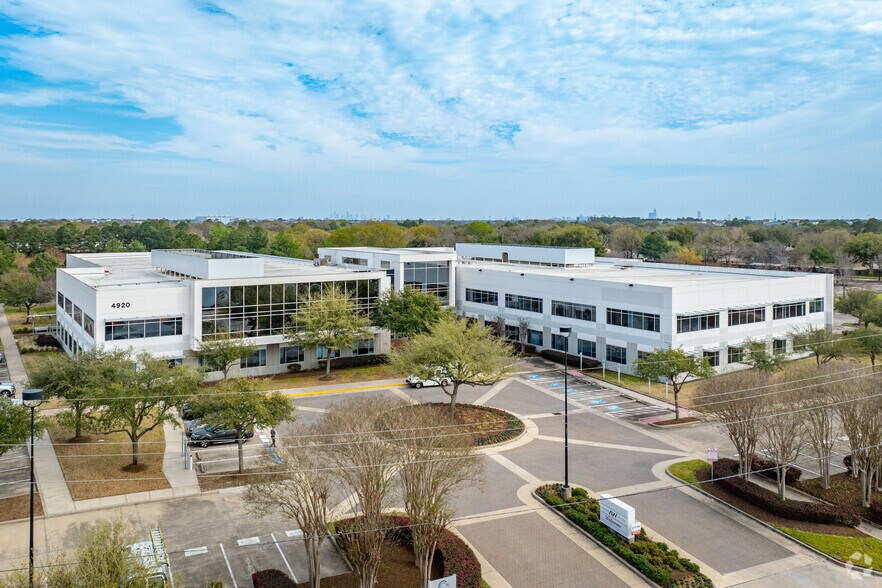 More Photos Of 4920 Westway Park Blvd, Houston Office For Lease