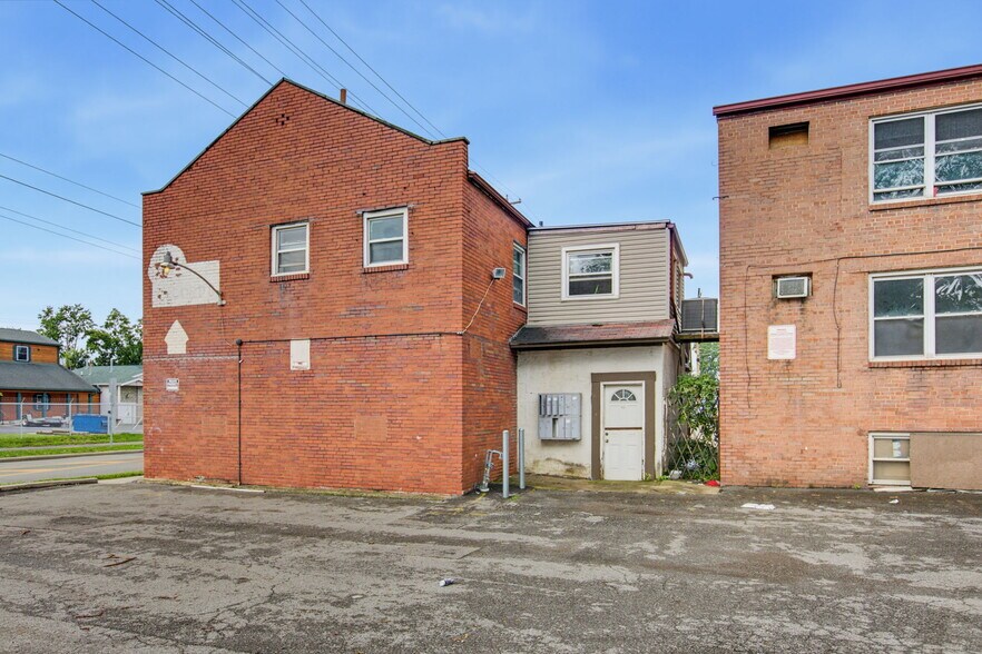 More Photos Of 1084 E Hudson St, Columbus Apartments For Sale