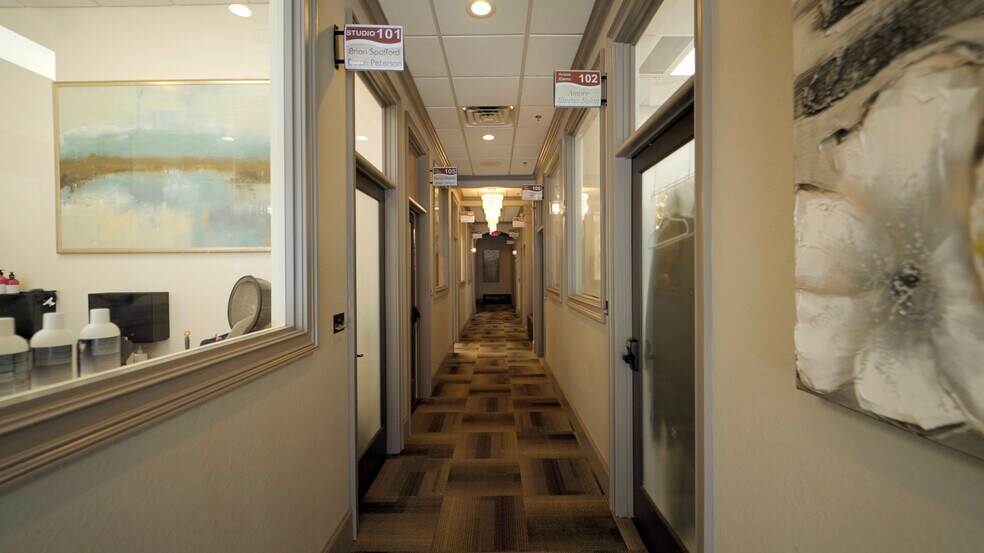 More Photos Of 1121-1181 Hammond Dr NE, Atlanta Storefront Retail Office For Lease