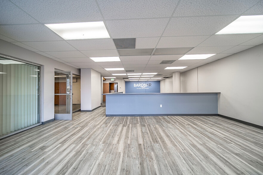 More Photos Of 5301 Whittier Blvd, Los Angeles Office For Lease
