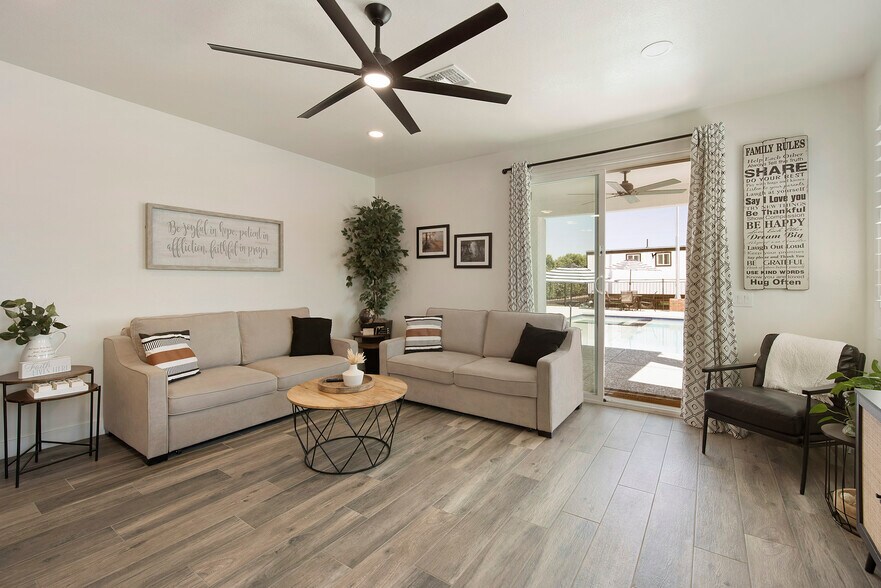 More Photos Of 8822 W Deer Valley Rd, Peoria Specialty For Sale