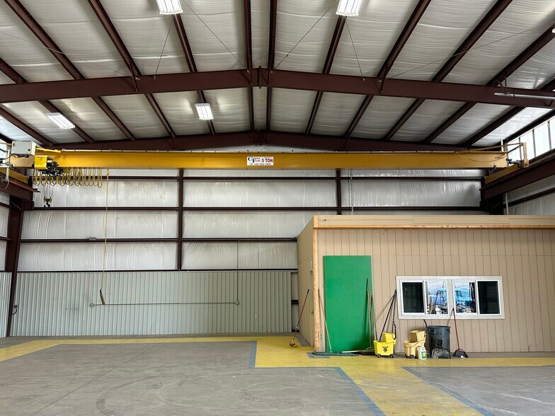 More Photos Of 1206 Windview St, Odessa Manufacturing For Lease