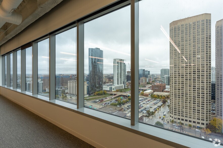 Photo of 17th Floor Ste 1700