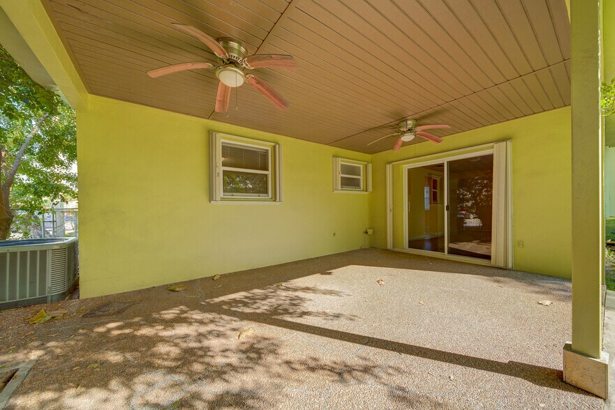More Photos Of 7358 SW 23rd St, Miami Multifamily For Sale