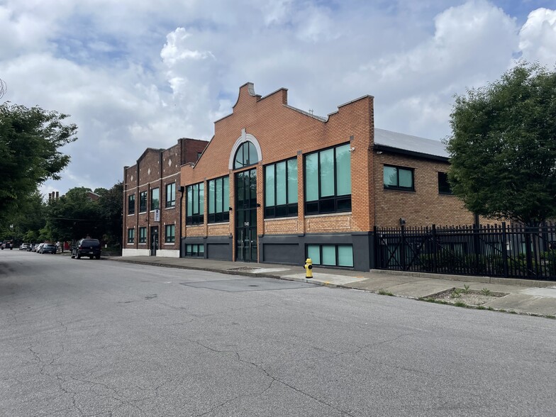Primary Photo Of 1140 Garvin Pl, Louisville Office For Lease