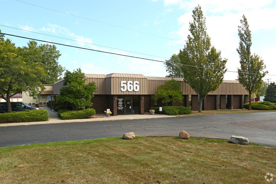 Primary Photo Of 566 N Cedar St, Mason Self Storage For Lease