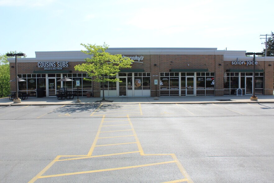 More Photos Of W156N5530 Pilgrim Rd, Menomonee Falls Unknown For Lease