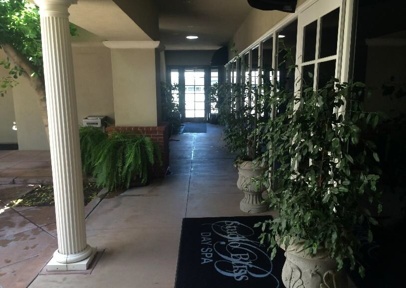 More Photos Of 3100 19th St, Bakersfield Office For Lease