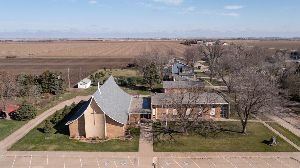 More Photos Of 381 H St, Hampton Religious Facility For Sale