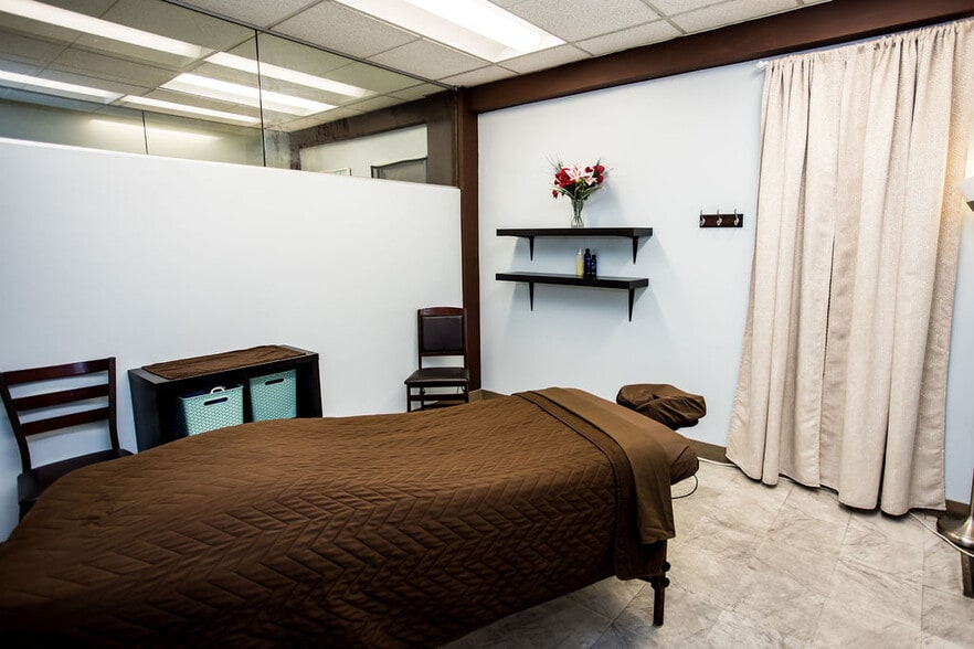 More Photos Of 444 17th St, Oakland Office For Sale