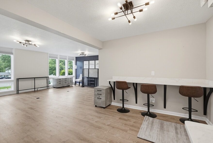 More Photos Of 9503 Brandywine Rd, Northfield Office For Lease