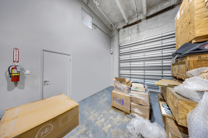 More Photos Of 10680 NW 123rd St, Miami Industrial For Sale