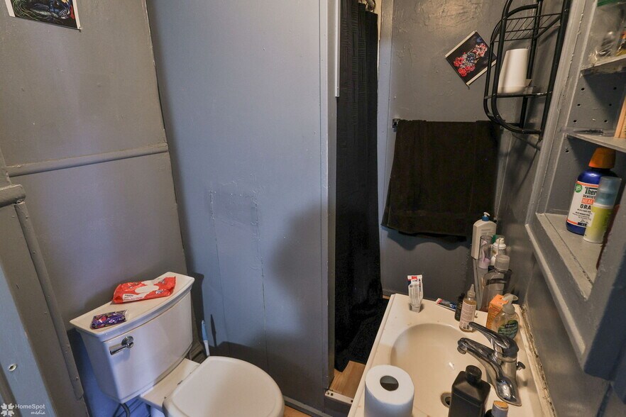 More Photos Of 424 N 6th St, Allentown Multifamily For Sale