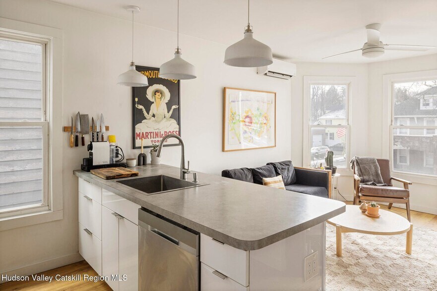 More Photos Of 346 Broadway, Kingston Storefront Retail Residential For Sale