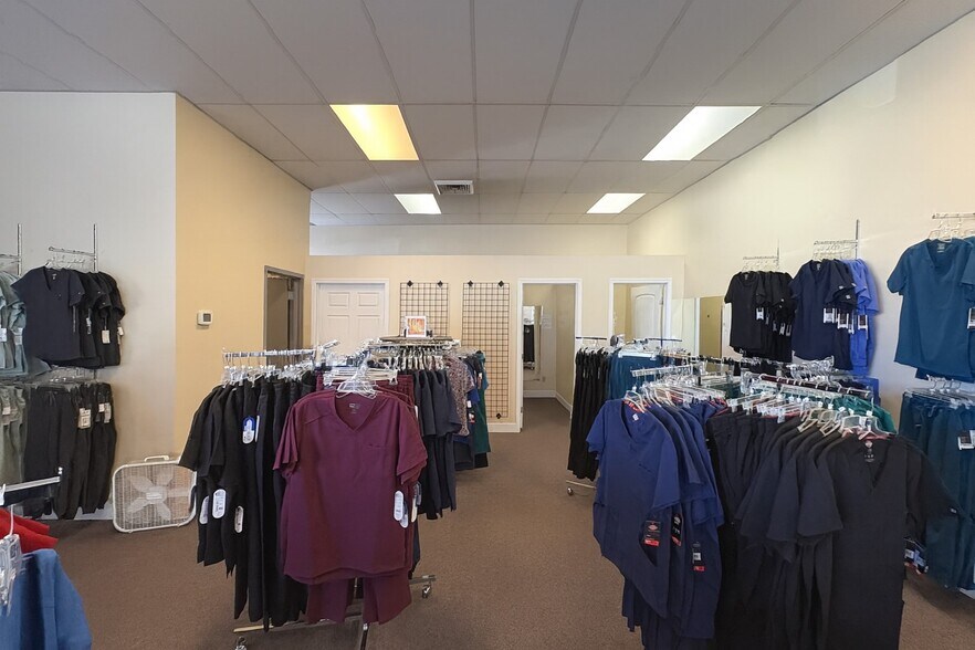 More Photos Of 3200 S Reserve St, Missoula Freestanding For Lease