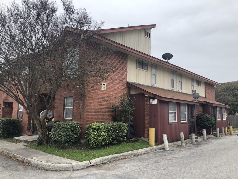 More Photos Of 1020 Jackson Keller Rd, San Antonio Apartments For Sale