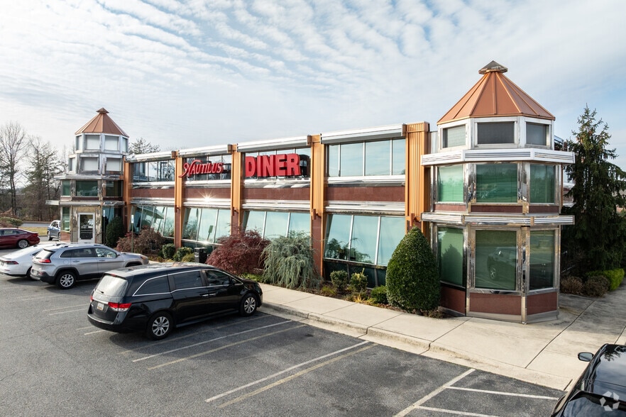 More Photos Of 1709 Transportation Blvd, Crofton Restaurant For Sale