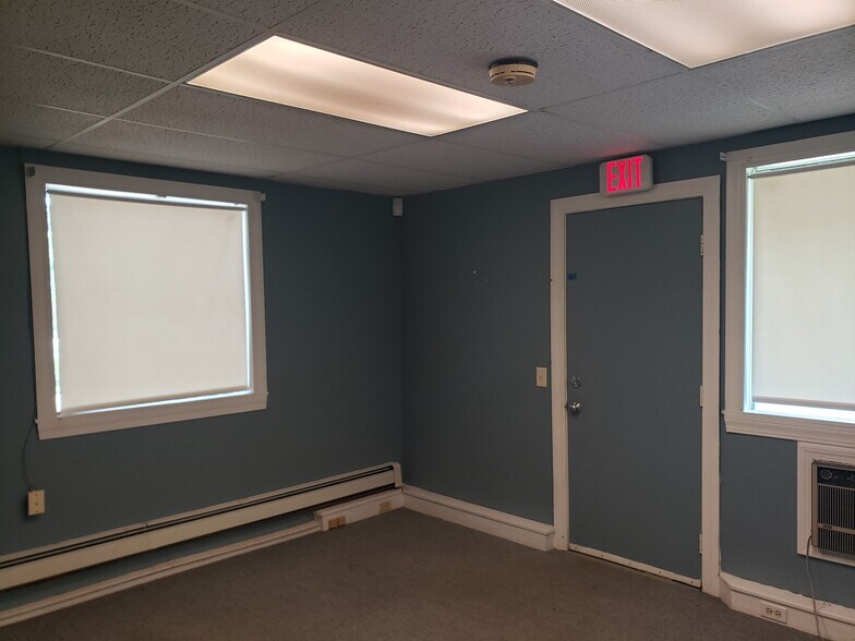 More Photos Of 348 Hokum Rock Rd, South Dennis Warehouse For Sale