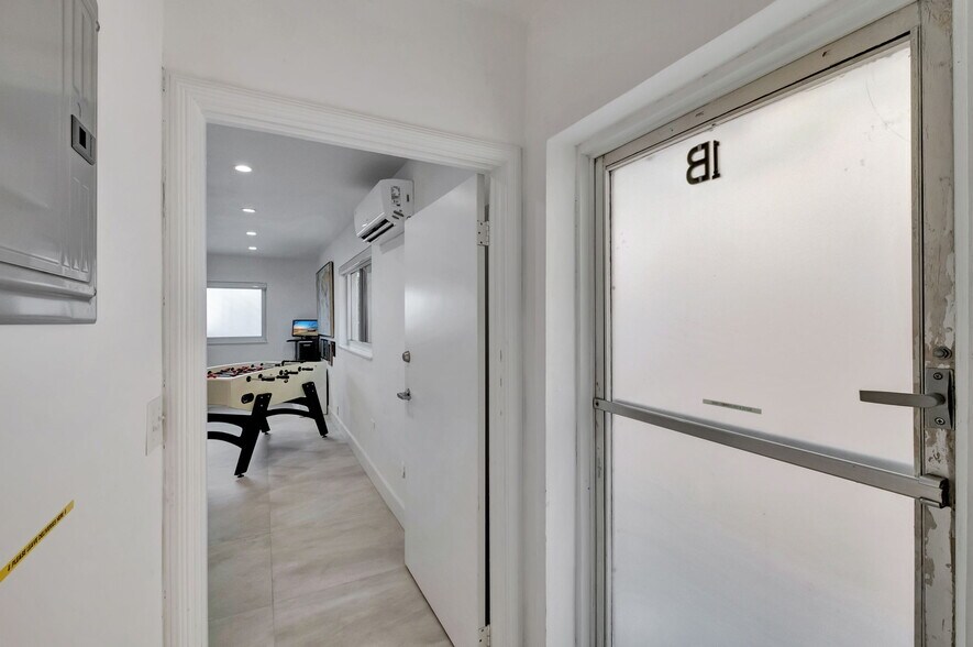 More Photos Of 337 Alcazar Ave, Coral Gables Office For Lease