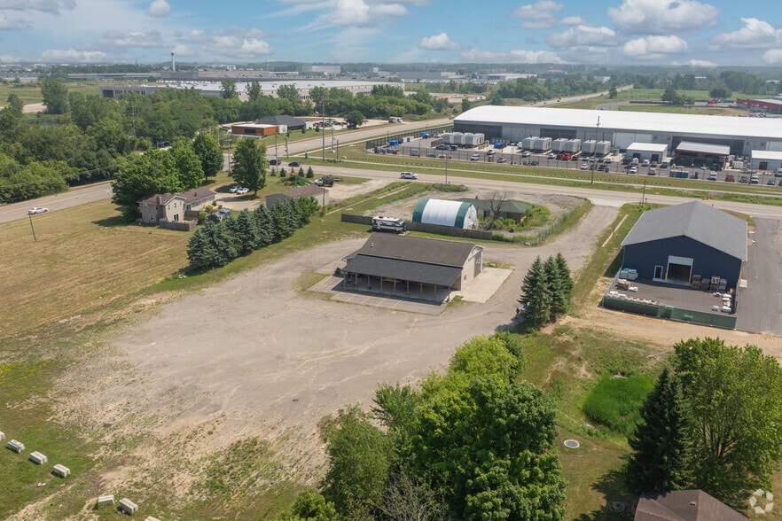 More Photos Of 6105 SE Paris Ave, Caledonia Warehouse For Sale