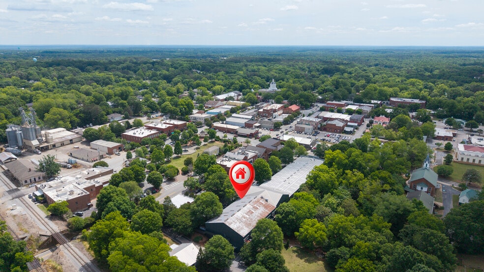 More Photos Of 226 W Washington St, Madison Freestanding For Sale