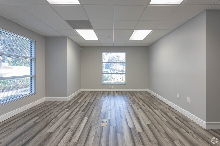 More Photos Of 1725 W Dr Martin Luther King Jr Blvd, Tampa Medical For Lease