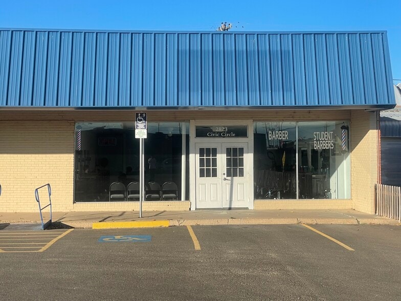 More Photos Of 2803-2823 Civic Cir, Amarillo Storefront For Lease