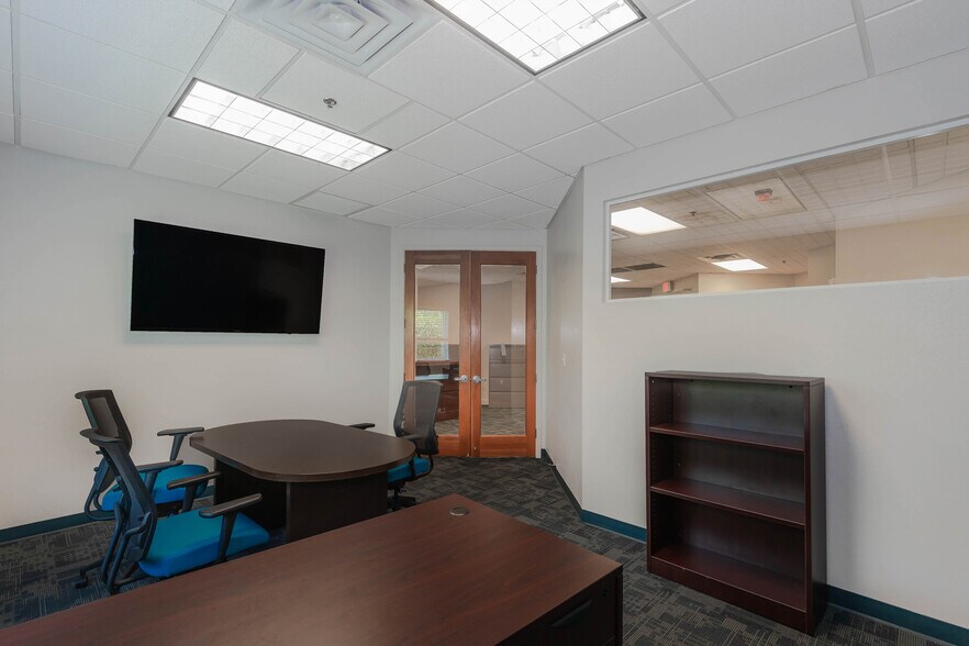 More Photos Of 3001 N 29th Ave, Hollywood Unknown For Lease