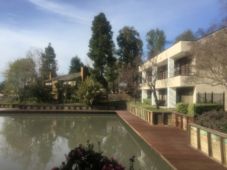 More Photos Of 2111-2119 W March Ln, Stockton Office For Lease