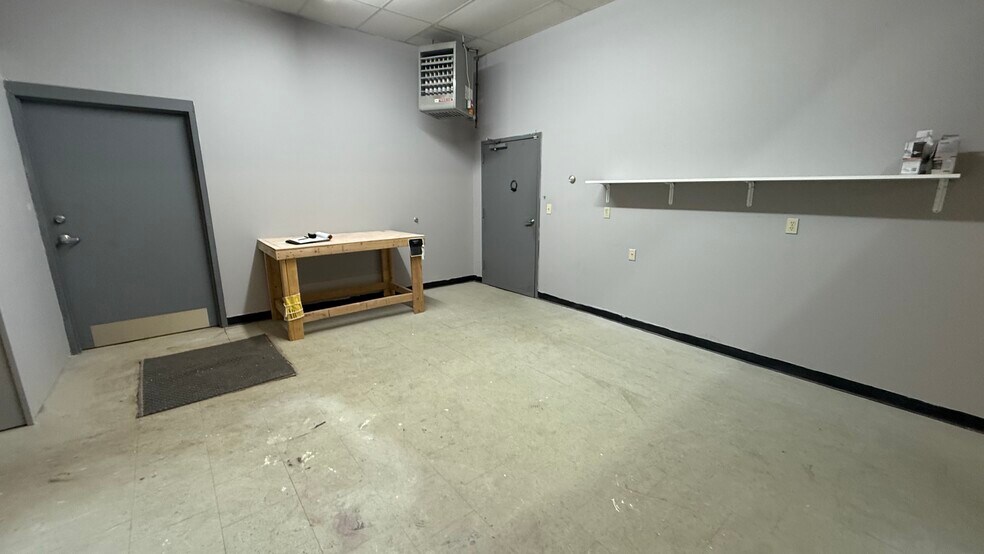 More Photos Of 25 S Broad St, Nazareth Medical For Lease