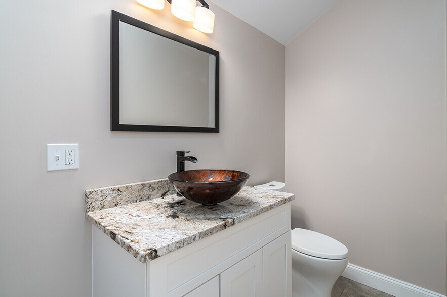 More Photos Of 838 Reservoir Ave, Cranston Freestanding For Sale