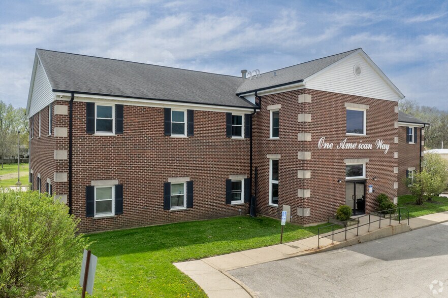 More Photos Of 1 American Way, Elgin Medical For Sale