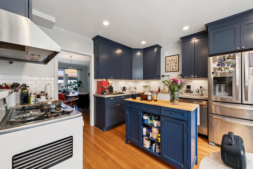 More Photos Of 2539-2541 Lombard St, San Francisco Apartments For Sale