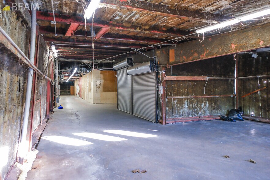 More Photos Of 2004 W University Dr, McKinney Freestanding For Lease